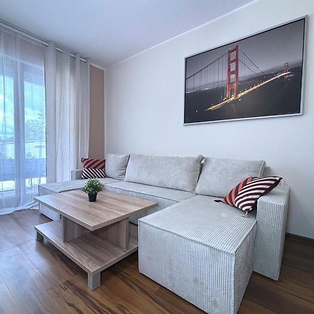 Osiedle Platan - Apartamenty Bryza - Centrum سفينويتشي المظهر الخارجي الصورة