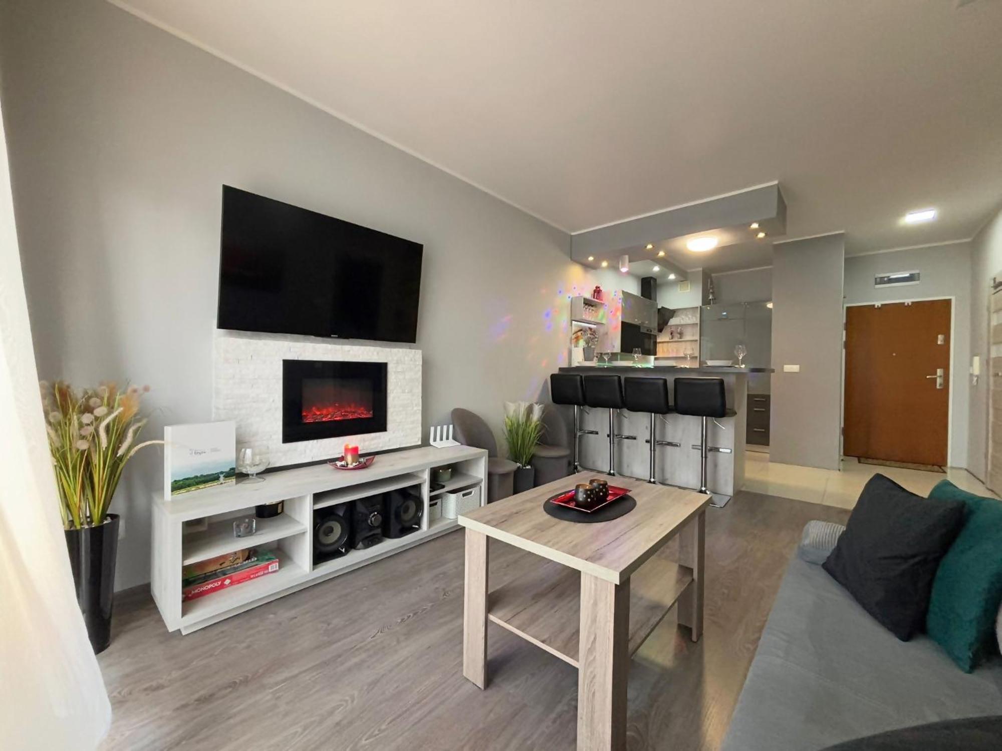 Osiedle Platan - Apartamenty Bryza - Centrum سفينويتشي المظهر الخارجي الصورة